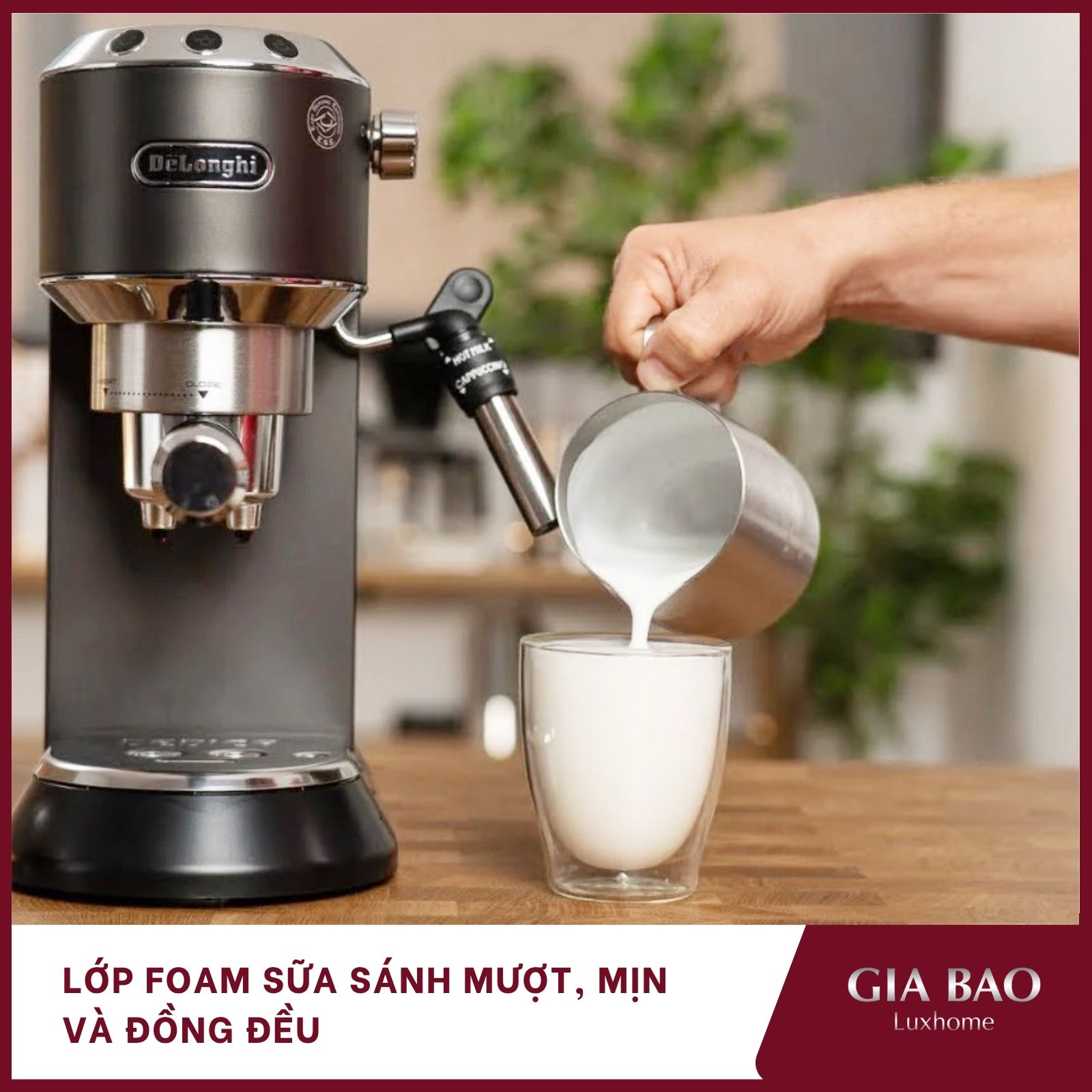 Vòi tạo bọt sữa sánh mịn, tiện lợi và chuyên nghiệp
