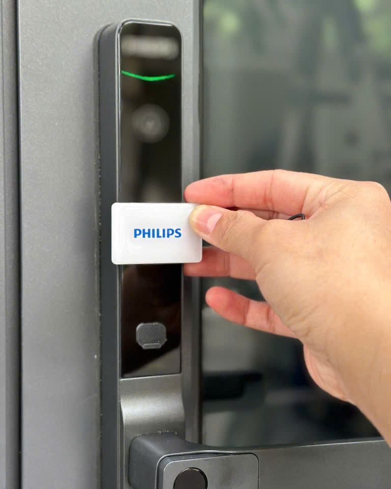 Khóa vân tay cửa nhôm Philips DDL611S-5HBS - ảnh 4
