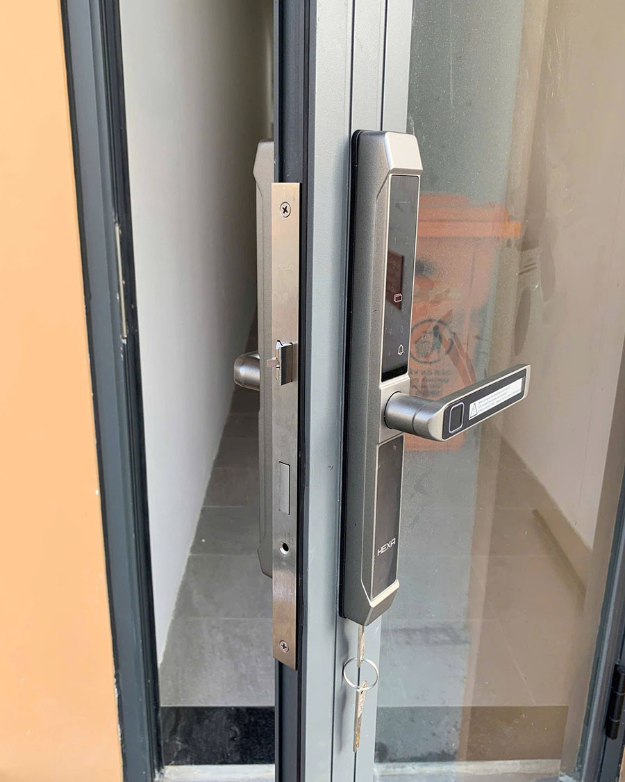 Khoá cửa thông minh Hexa A100 cho cửa nhôm - ảnh 3