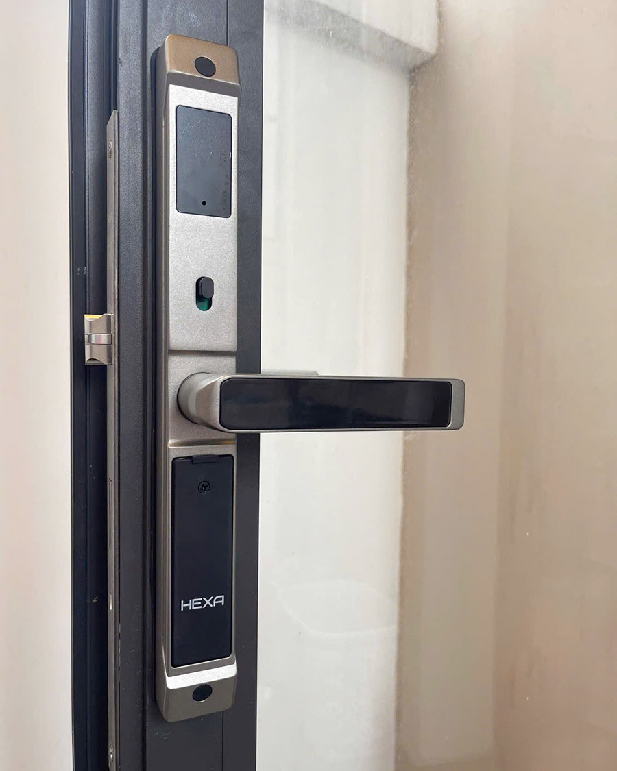 Khoá cửa thông minh Hexa A100 cho cửa nhôm - ảnh 2
