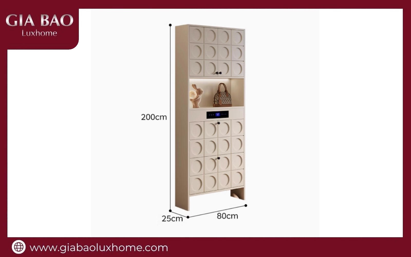 Tủ giày thông minh GB07 bản cao 200cm đặt tại sảnh rộng của biệt thự